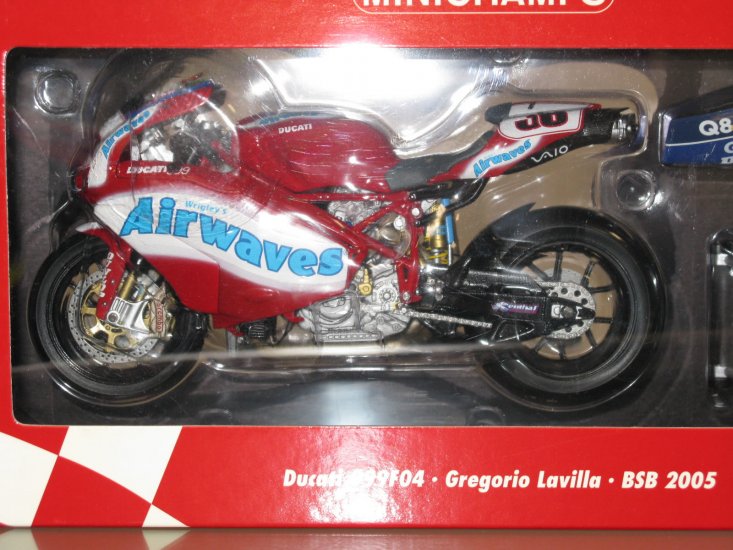 Ducati 999 F04 British Superbike Gregoria Lavilla 2005 - Klik op de afbeelding om het venster te sluiten