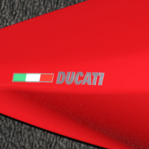 Ducati Panigale 1199s rechtszitgedeelte nieuw staat - Klik op de afbeelding om het venster te sluiten