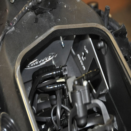 Ducati Panigale luchtfilter mc-022-12r - Klik op de afbeelding om het venster te sluiten