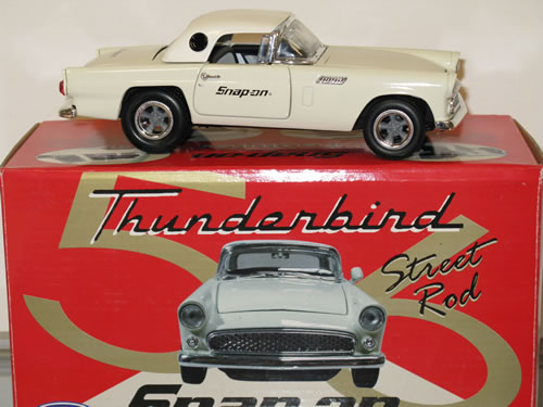 Snap-on 1956 Ford Thunderbird streetrod 1:24 - Klik op de afbeelding om het venster te sluiten