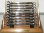 Display 9 pieces wrench-set with Snap-on logos from 1923-1995 le